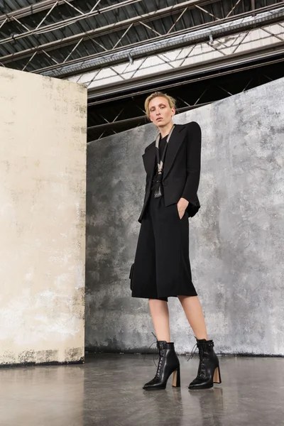 Look 26